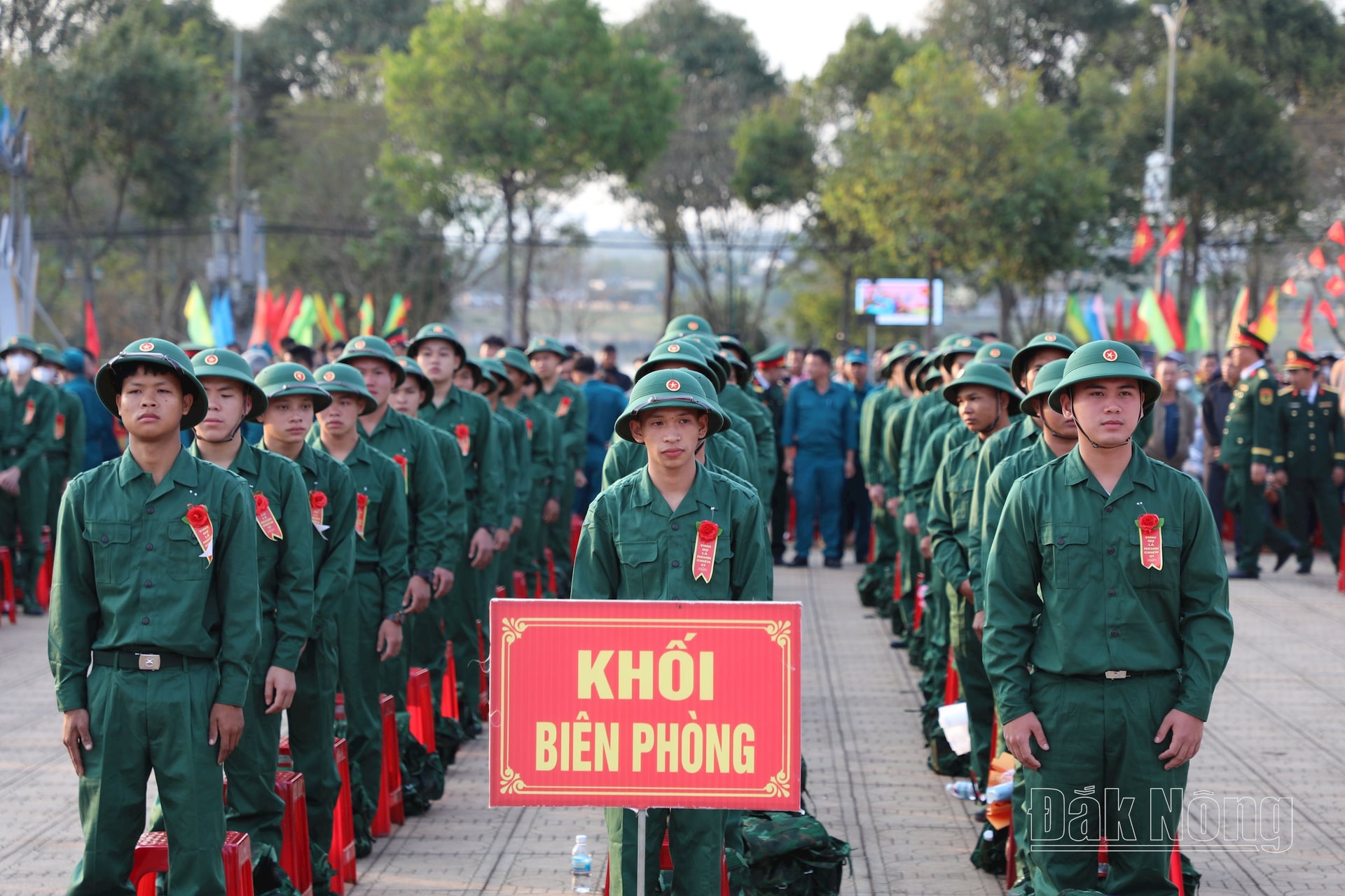 Huyện Đắk Mil có 173 công dân lên đường nhập ngũ