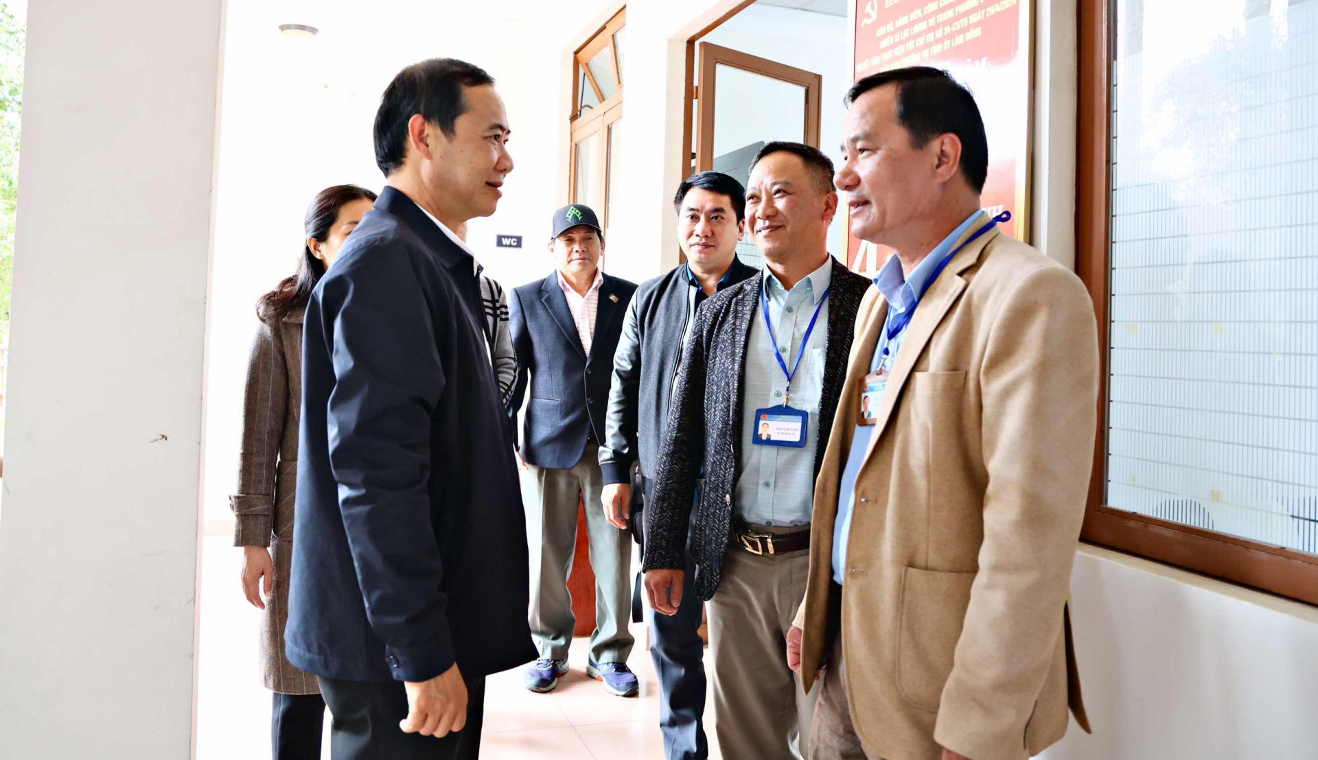 Quyền Bí thư Tỉnh uỷ Lâm Đồng Nguyễn Thái Học thăm hỏi, trao đổi tình hình địa phương với lãnh đạo Đảng uỷ Phường 4, TP Đà Lạt 