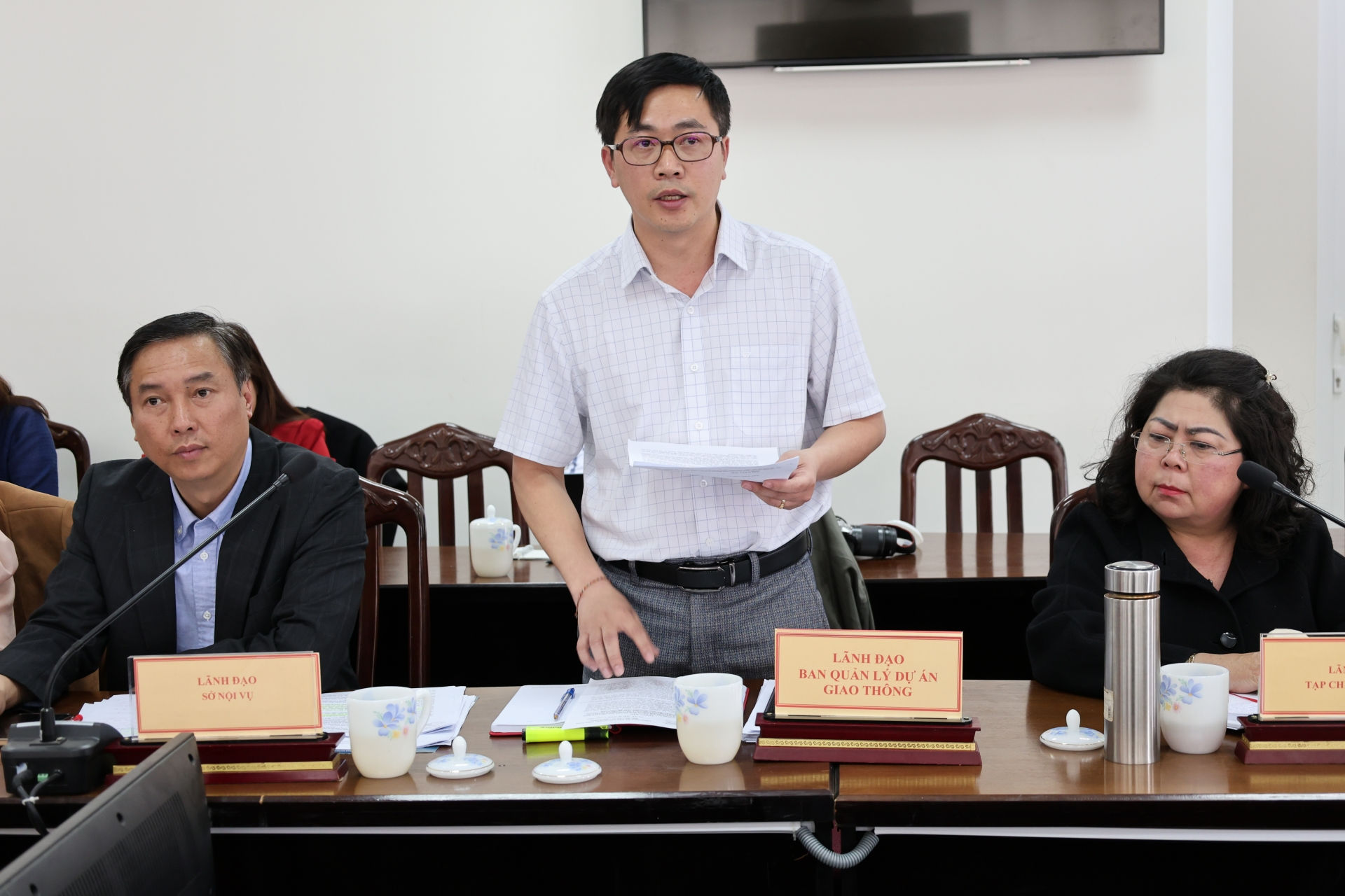 Đại diện Ban Quản lý Dự án giao thông tỉnh: Cung cấp thông tin về dự án Cao tốc Tân Phú - Bảo Lộc và Bảo Lộc - Liên Khương.