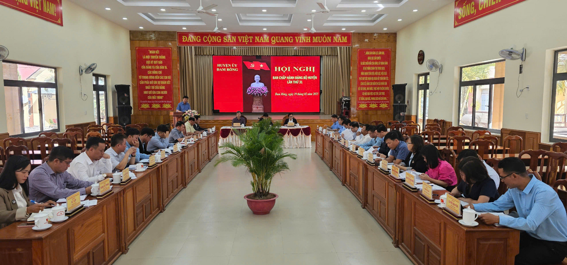Quang cảnh Hội nghị