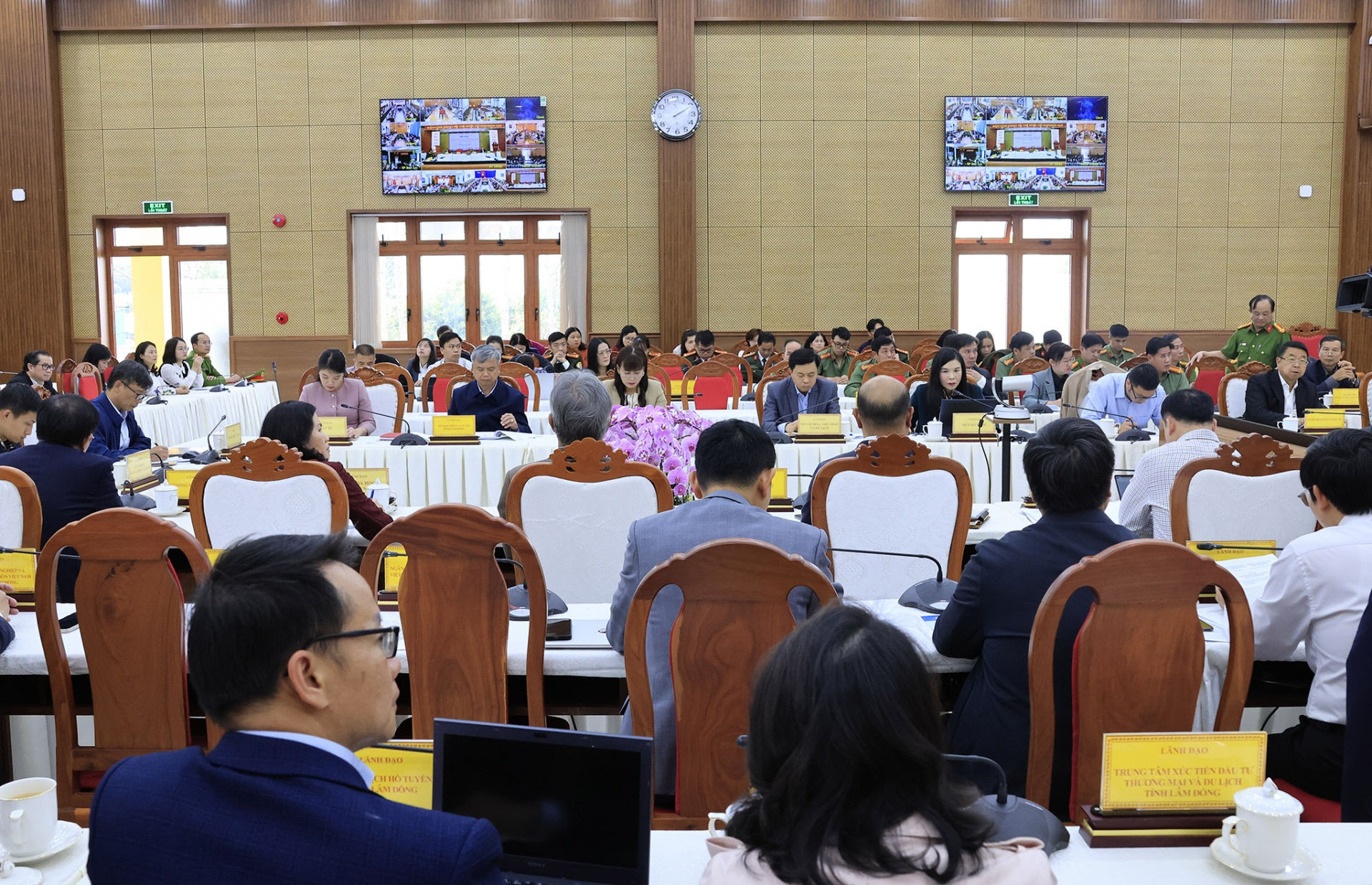 Dại biểu tham dự hội nghị