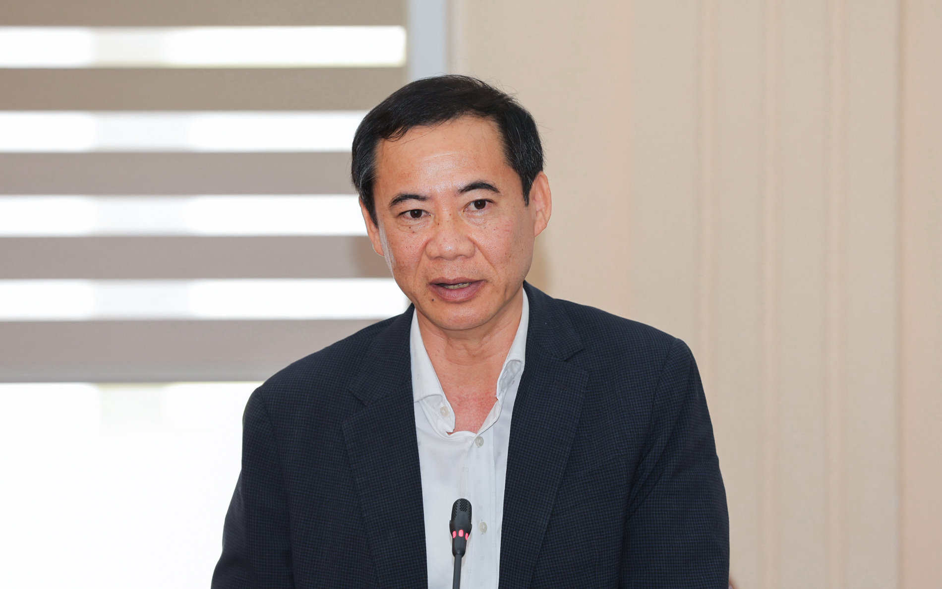 Đồng chí Nguyễn Thái Học - Quyền Bí thư Tỉnh uỷ phát biểu tại Hội nghị