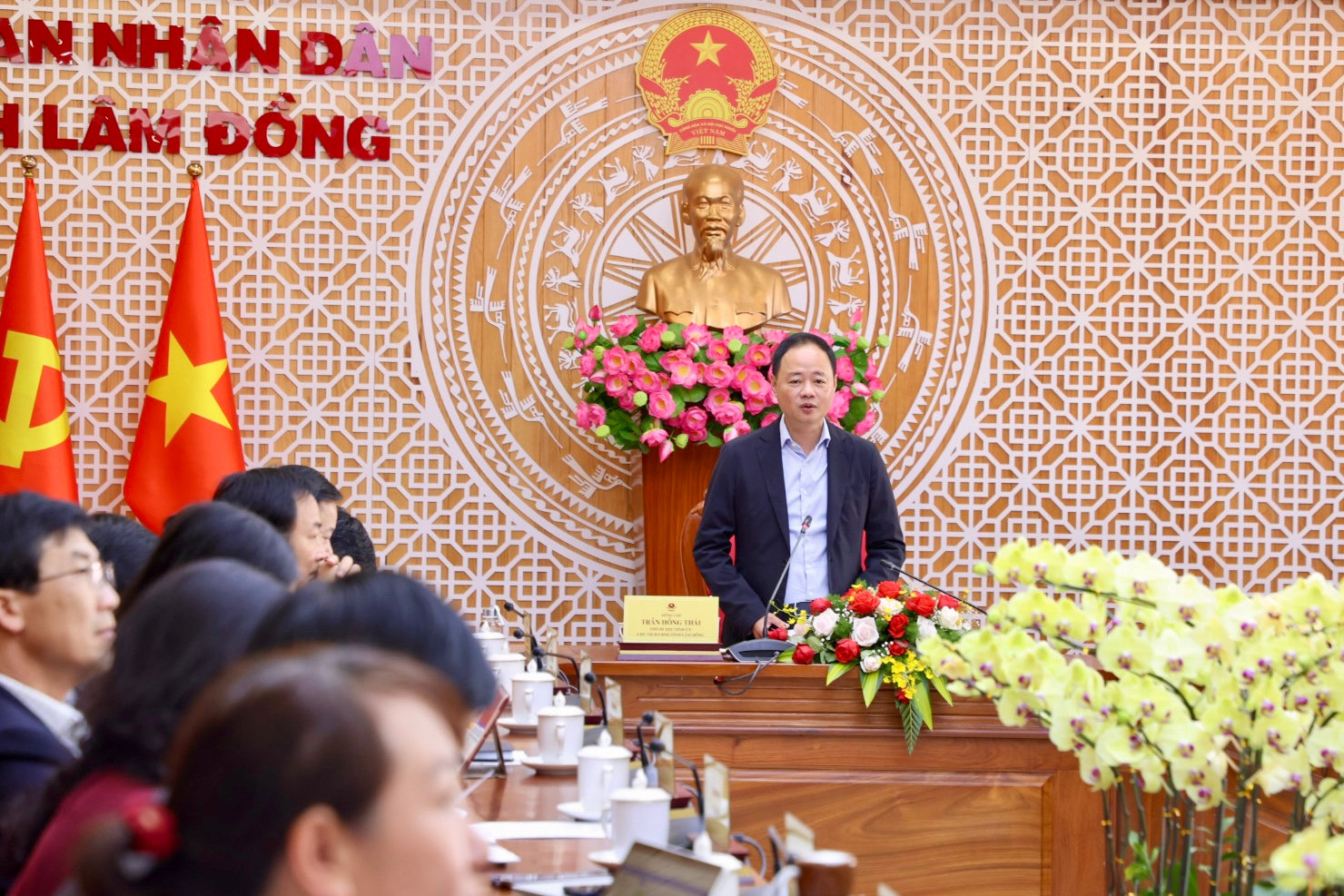 Chủ tịch UBND tỉnh Lâm Đồng Trần Hồng Thái chủ trì Hội nghị đánh giá tình hình kinh tế - xã hội tháng 2