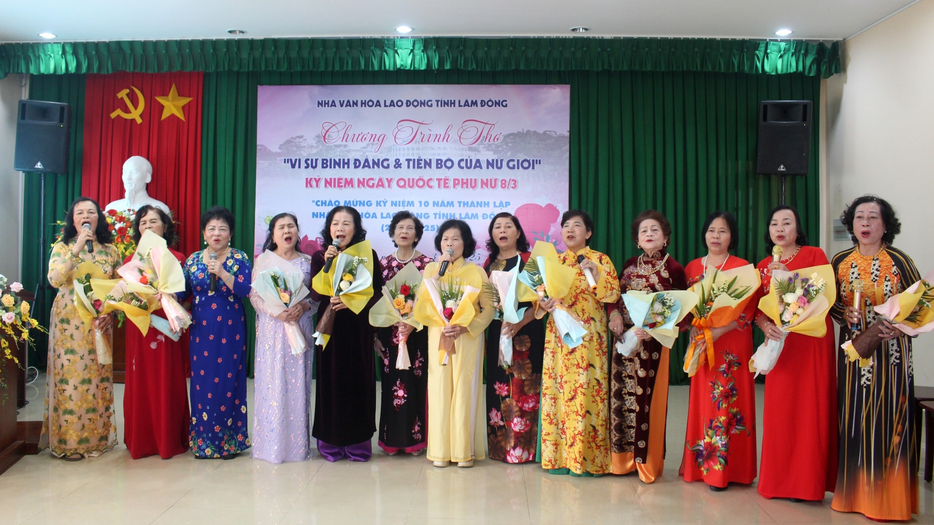 Tiết mục Đà Lạt - Thành phố ngàn hoa