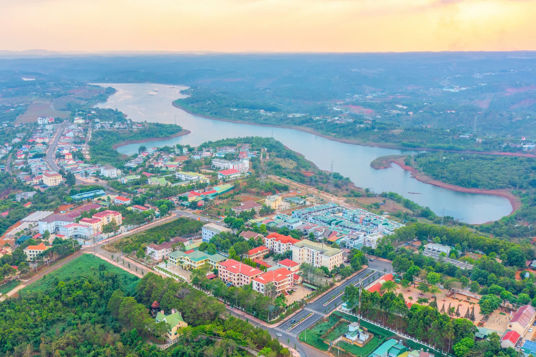 Gia Nghĩa - Từ vùng chiến sự đến đô thị phát triển