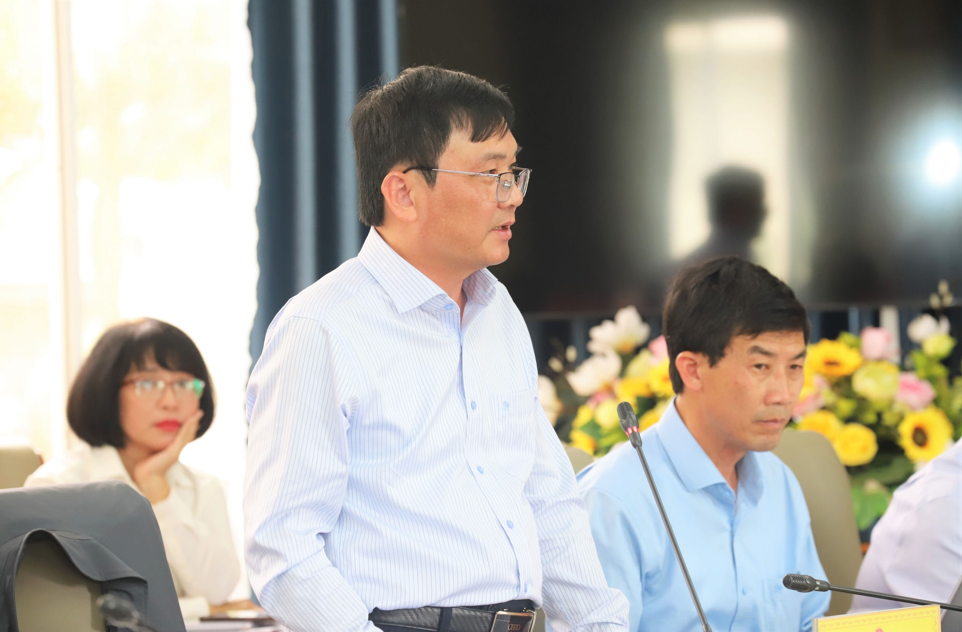 Đồng chí Nguyễn Hoàng Phúc - Phó Giám đốc Sở Nông nghiệp và Môi trường phát biểu tại buổi làm việc.