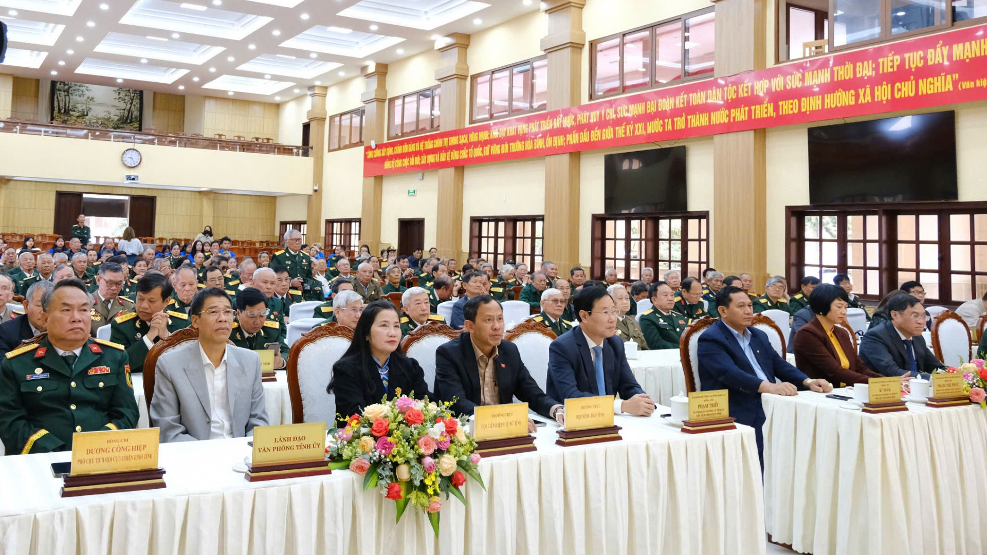 Quang cảnh buổi gặp mặt