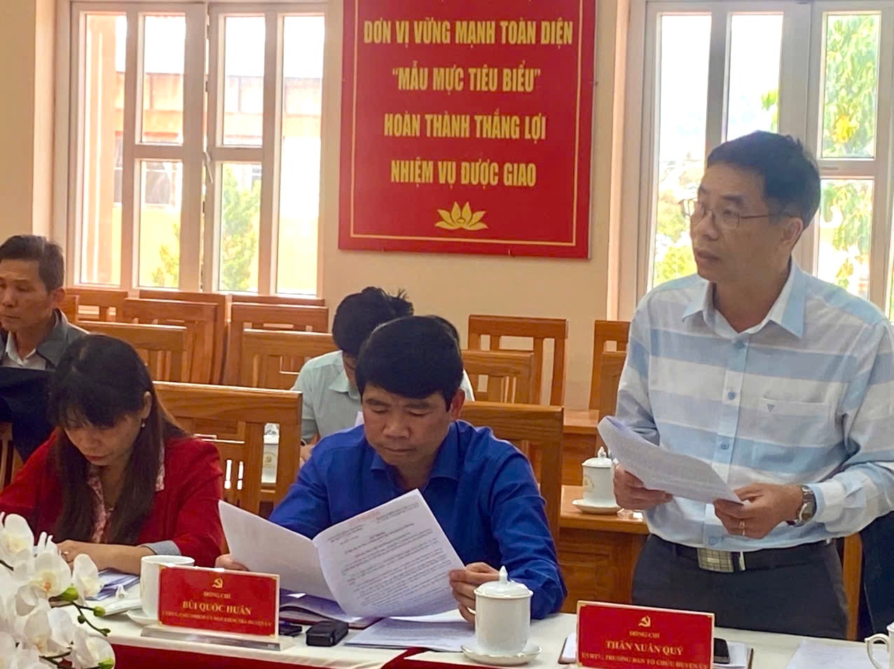 Trưởng BTCHU thông qua tờ trình sắp xếp các đơn vị HC cấp xã huyện lạc dương