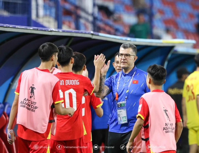 Thầy trò HLV Cristiano Roland liệu có làm nên bất ngờ trước U17 Nhật Bản? (Nguồn: VFF)