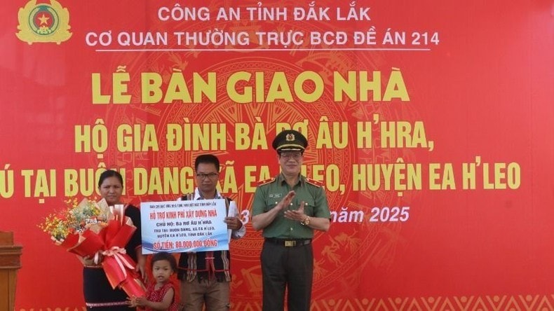 Nỗ lực xóa nhà tạm, nhà dột nát cho hộ nghèo Đắk Lắk ảnh 4
