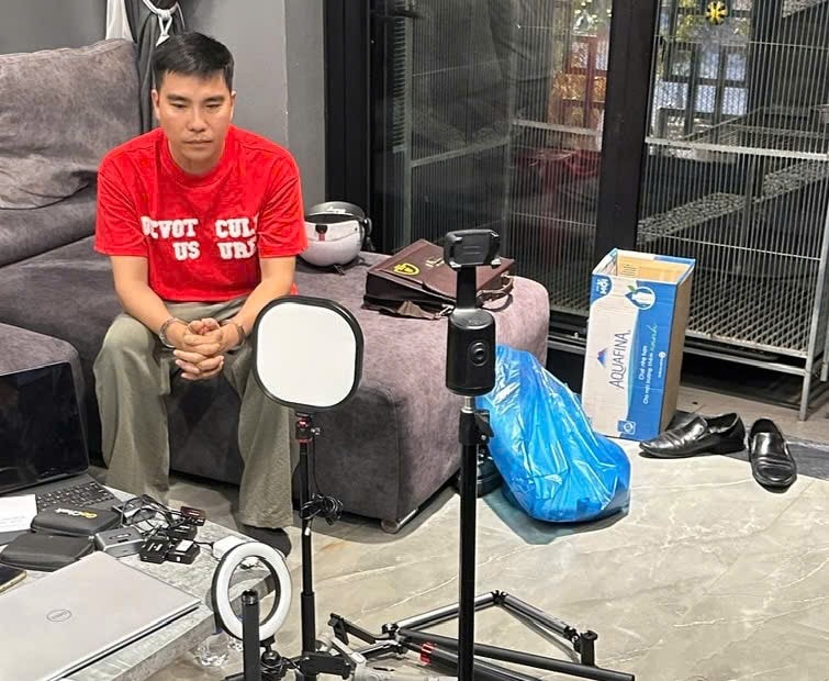 Đối tượng Mai Văn Dưỡng.
