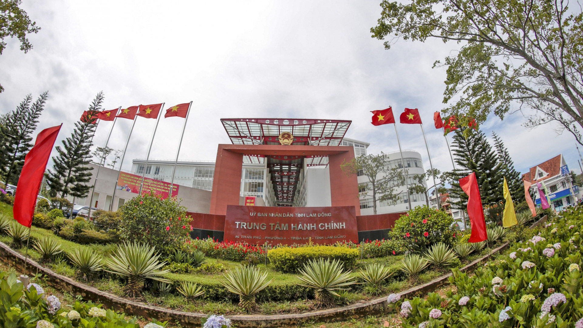Khu Trung tâm Hành chính tỉnh Lâm Đồng toạ lạc tại TP Đà Lạt