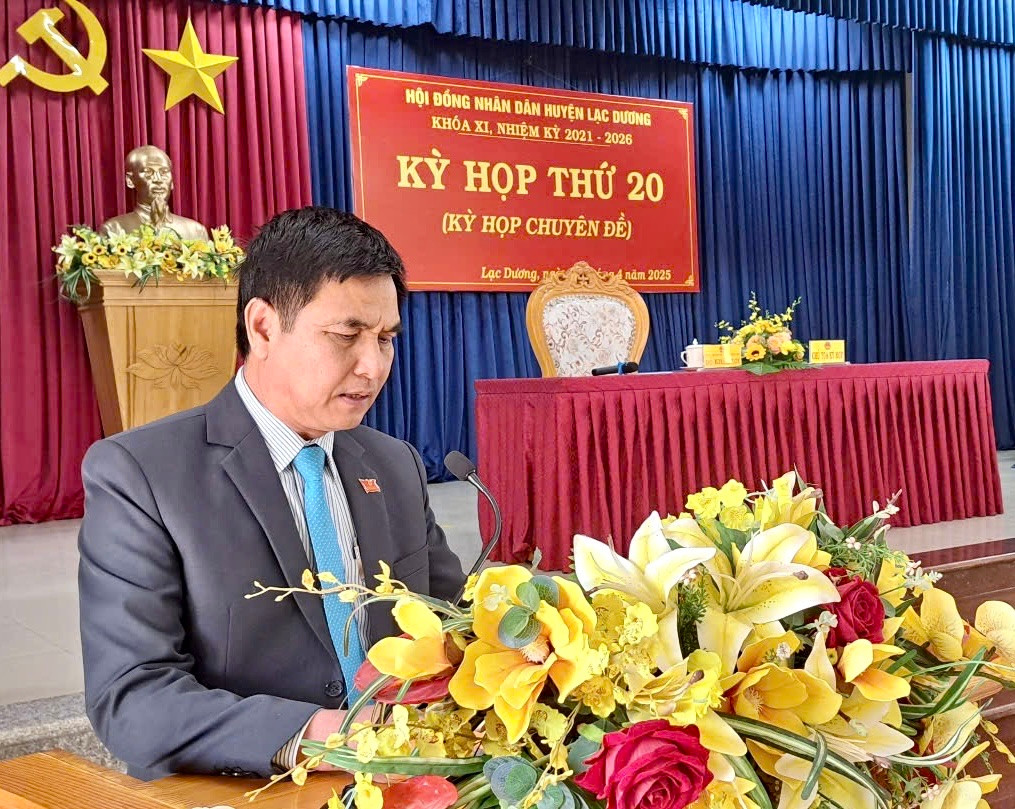 ồng chí Đỗ Khắc Lợi - Phó Chủ tịch HĐND huyện