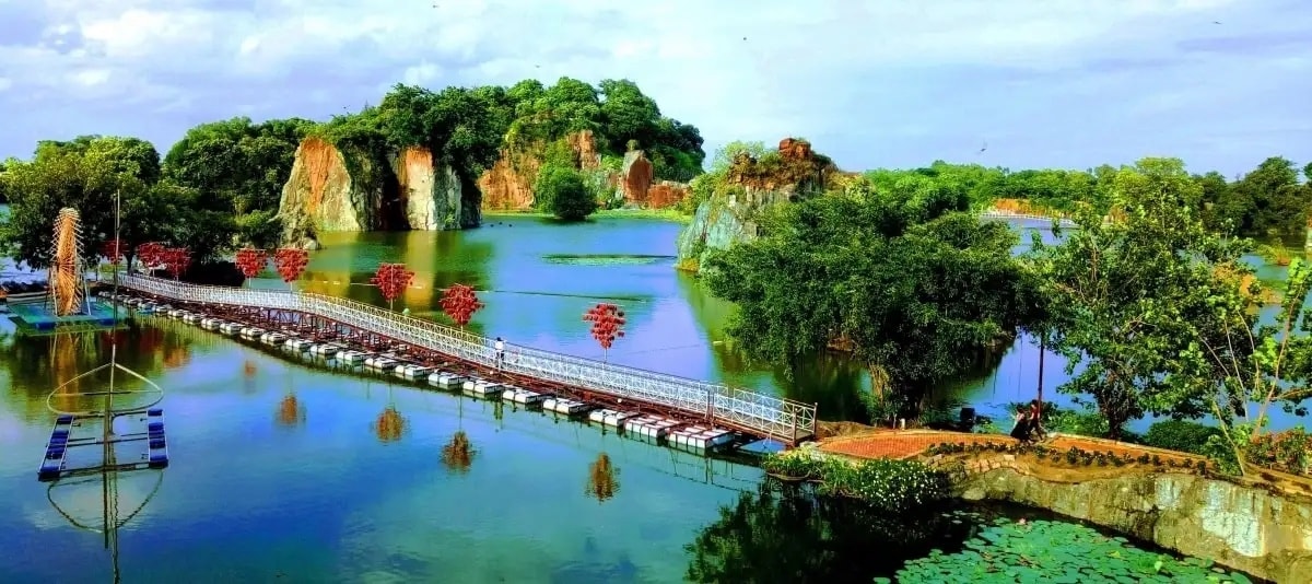 Khu du lịch Bửu Long được ví như không gian trong lành ở giữa Đồng Nai.