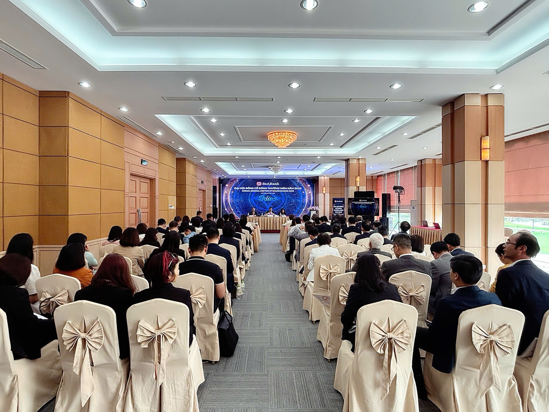 SeABank tổ chức thành công Đại hội Đồng cổ đông thường niên 2025 bầu bổ sung Thành viên độc lập HĐQT người nước ngoài