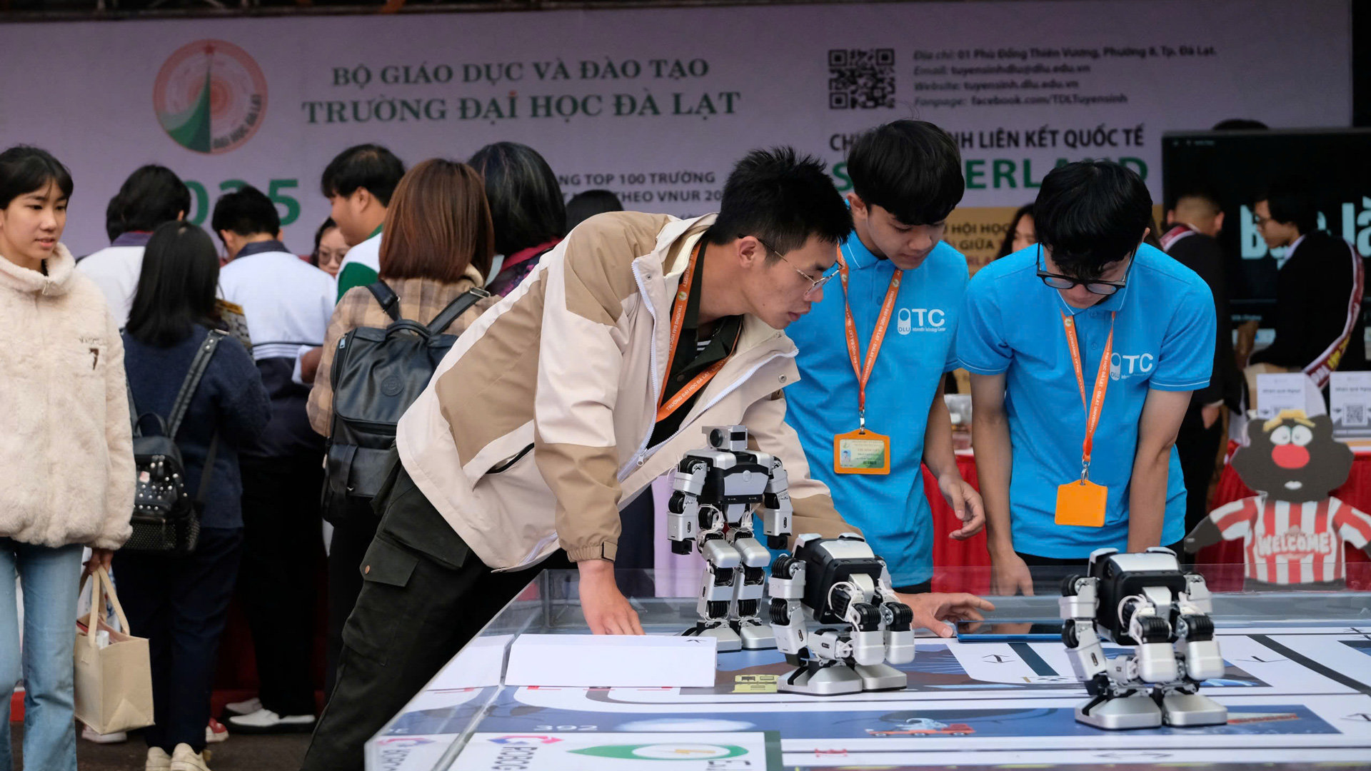 Sinh viên Trường Đại học Đà Lạt nghiên cứu khoa học, công nghệ