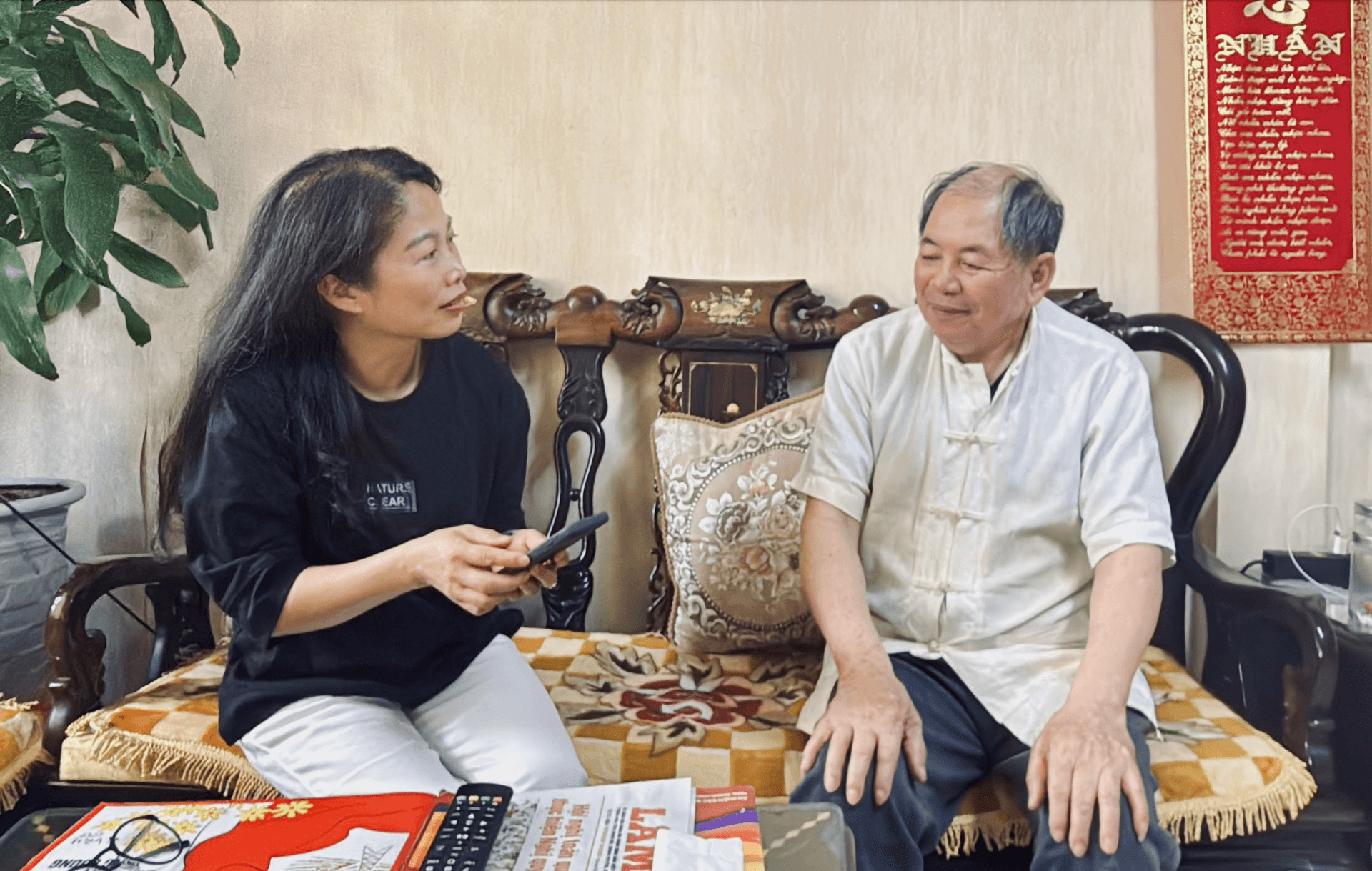 Ông Vũ Kim Cương và phóng viên
