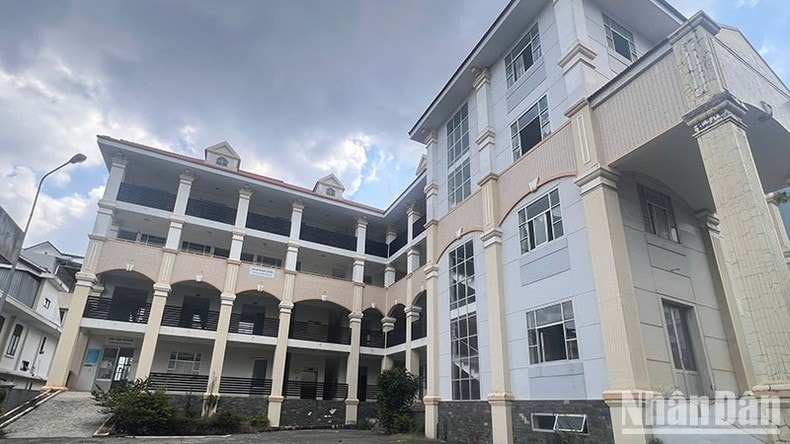 Lâm Đồng dự kiến bố trí chỗ ở cho gần 900 cán bộ, công chức, viên chức sau sáp nhập đến Đà Lạt làm việc ảnh 1