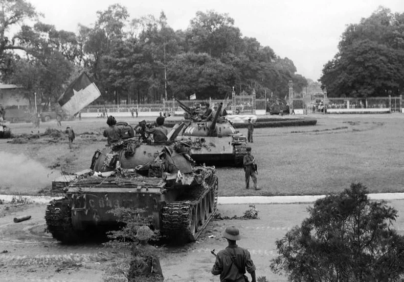 Ngày 30/4/1975: Chiến dịch Hồ Chí Minh toàn thắng ảnh 2