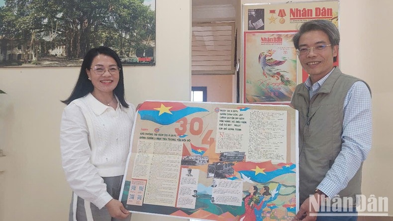 Phụ san đặc biệt của Báo Nhân Dân đến với bạn đọc vùng đất Nam Tây Nguyên ảnh 3