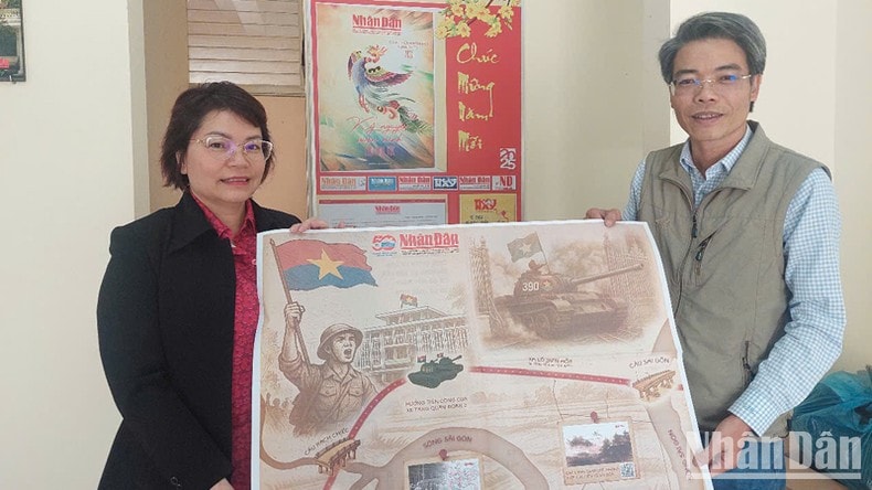 Phụ san đặc biệt của Báo Nhân Dân đến với bạn đọc vùng đất Nam Tây Nguyên ảnh 2