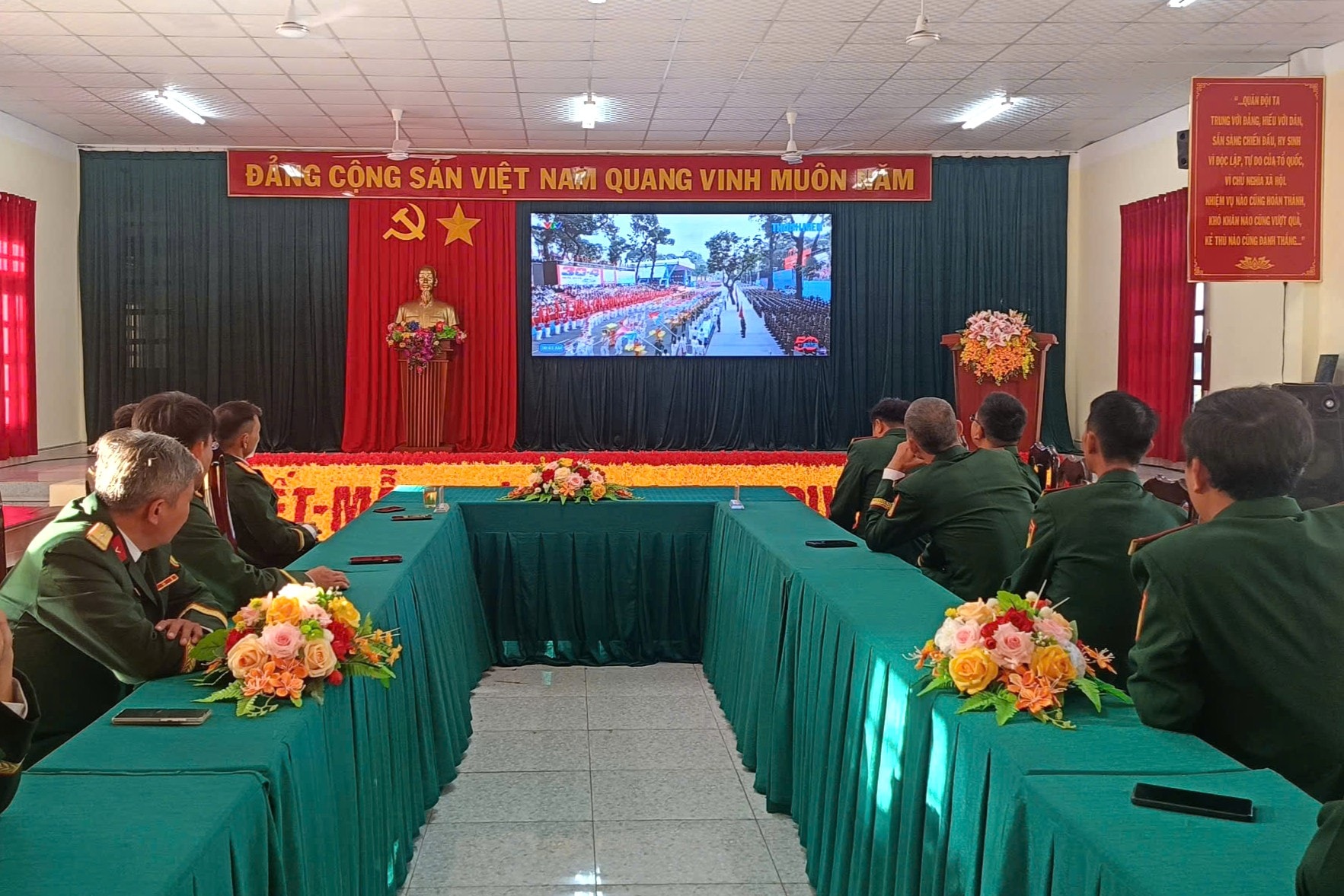 THÀNH ĐỘI 3