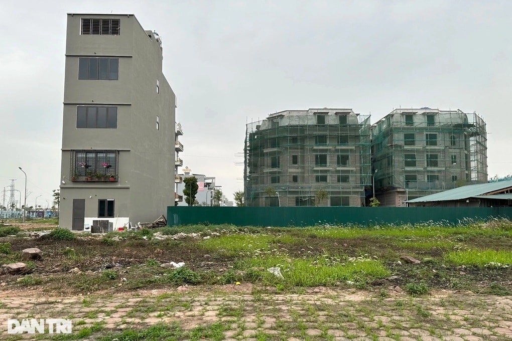 Bỏ cấp huyện, người dân làm thủ tục đất đai ở đâu? - 1 Bỏ cấp huyện, người dân làm thủ tục đất đai ở đâu? - 1