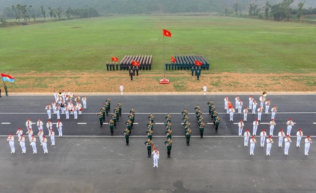 TOÀN CẢNH LỄ DIỄU BINH, DIỄU HÀNH KỶ NIỆM 50 NGÀY GIẢI PHÓNG MIỀN NAM, THỐNG NHẤT ĐẤT NƯỚC: HÀO HÙNG ĐI GIỮA LÒNG NHÂN DÂN- Ảnh 109. TOÀN CẢNH LỄ DIỄU BINH, DIỄU HÀNH KỶ NIỆM 50 NGÀY GIẢI PHÓNG MIỀN NAM, THỐNG NHẤT ĐẤT NƯỚC: HÀO HÙNG ĐI GIỮA LÒNG NHÂN DÂN- Ảnh 109.
