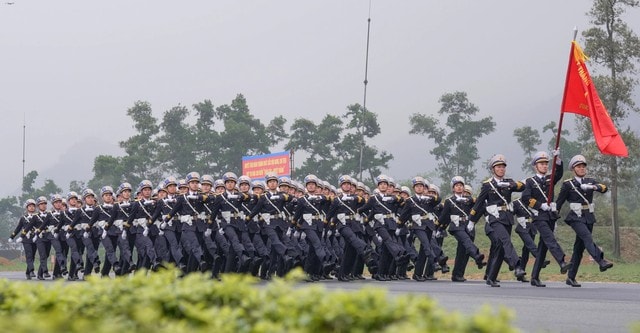 TOÀN CẢNH LỄ DIỄU BINH, DIỄU HÀNH KỶ NIỆM 50 NGÀY GIẢI PHÓNG MIỀN NAM, THỐNG NHẤT ĐẤT NƯỚC: HÀO HÙNG ĐI GIỮA LÒNG NHÂN DÂN- Ảnh 117. TOÀN CẢNH LỄ DIỄU BINH, DIỄU HÀNH KỶ NIỆM 50 NGÀY GIẢI PHÓNG MIỀN NAM, THỐNG NHẤT ĐẤT NƯỚC: HÀO HÙNG ĐI GIỮA LÒNG NHÂN DÂN- Ảnh 117.