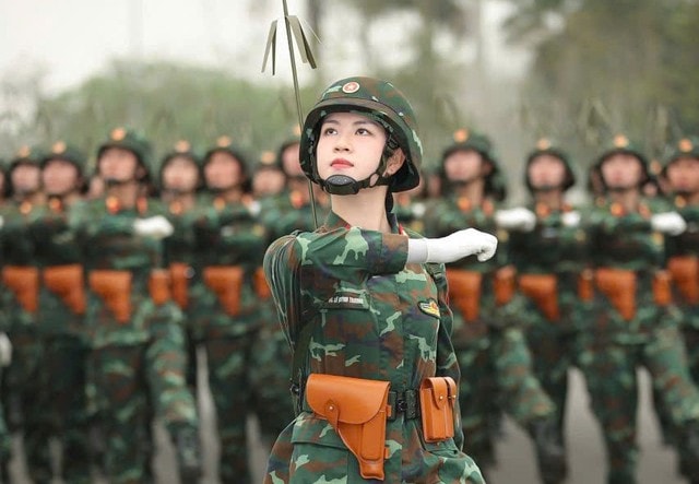 TOÀN CẢNH LỄ DIỄU BINH, DIỄU HÀNH KỶ NIỆM 50 NGÀY GIẢI PHÓNG MIỀN NAM, THỐNG NHẤT ĐẤT NƯỚC: HÀO HÙNG ĐI GIỮA LÒNG NHÂN DÂN- Ảnh 107. TOÀN CẢNH LỄ DIỄU BINH, DIỄU HÀNH KỶ NIỆM 50 NGÀY GIẢI PHÓNG MIỀN NAM, THỐNG NHẤT ĐẤT NƯỚC: HÀO HÙNG ĐI GIỮA LÒNG NHÂN DÂN- Ảnh 107.