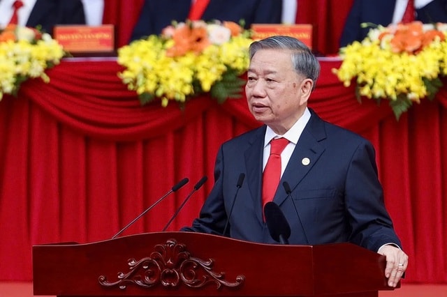 TOÀN CẢNH LỄ DIỄU BINH, DIỄU HÀNH KỶ NIỆM 50 NGÀY GIẢI PHÓNG MIỀN NAM, THỐNG NHẤT ĐẤT NƯỚC: HÀO HÙNG ĐI GIỮA LÒNG NHÂN DÂN- Ảnh 21. TOÀN CẢNH LỄ DIỄU BINH, DIỄU HÀNH KỶ NIỆM 50 NGÀY GIẢI PHÓNG MIỀN NAM, THỐNG NHẤT ĐẤT NƯỚC: HÀO HÙNG ĐI GIỮA LÒNG NHÂN DÂN- Ảnh 21.