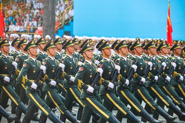 TOÀN CẢNH LỄ DIỄU BINH, DIỄU HÀNH KỶ NIỆM 50 NGÀY GIẢI PHÓNG MIỀN NAM, THỐNG NHẤT ĐẤT NƯỚC: HÀO HÙNG ĐI GIỮA LÒNG NHÂN DÂN- Ảnh 41. TOÀN CẢNH LỄ DIỄU BINH, DIỄU HÀNH KỶ NIỆM 50 NGÀY GIẢI PHÓNG MIỀN NAM, THỐNG NHẤT ĐẤT NƯỚC: HÀO HÙNG ĐI GIỮA LÒNG NHÂN DÂN- Ảnh 41.