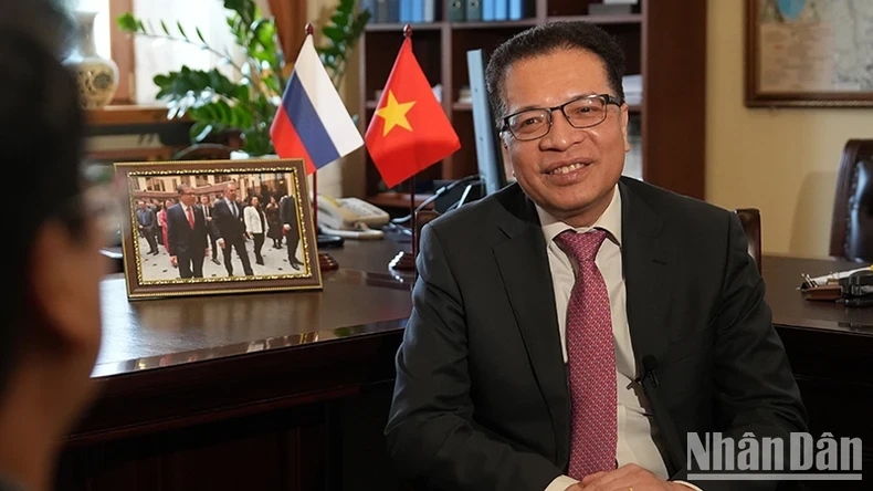 Chuyến thăm Nga của Tổng Bí thư khẳng định tính kế thừa lịch sử, thực trạng quan hệ và hướng tới tương lai mới ảnh 4