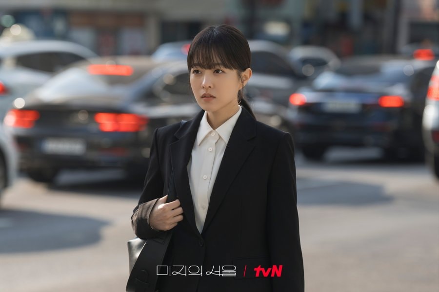 Park Bo Young thủ vai Yoo Mi Ji và Yoo Mi Rae