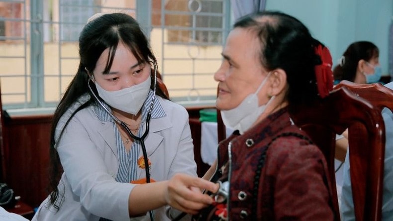 Nhiều hoạt động thiết thực ở Đắk Lắk hưởng ứng “Tháng Nhân đạo” năm 2025 ảnh 5