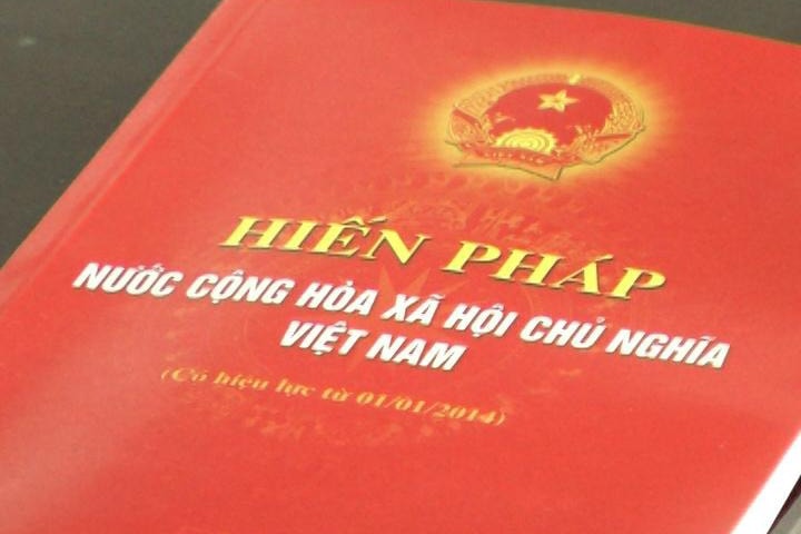 hienphap2.jpg