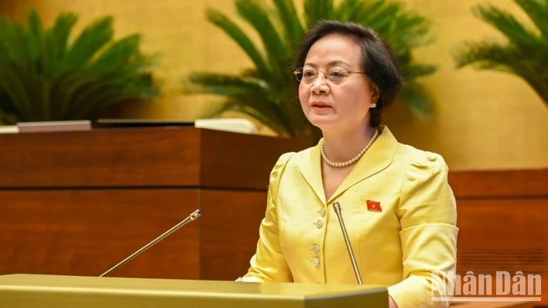 Thống nhất một chế độ công vụ từ Trung ương đến cấp xã ảnh 1