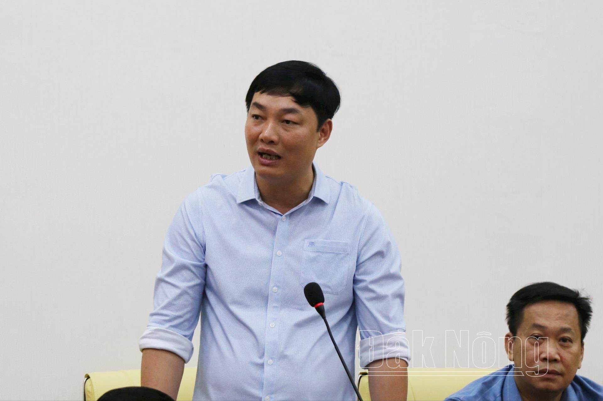 ong-nhan-tuy-duc(1).jpg