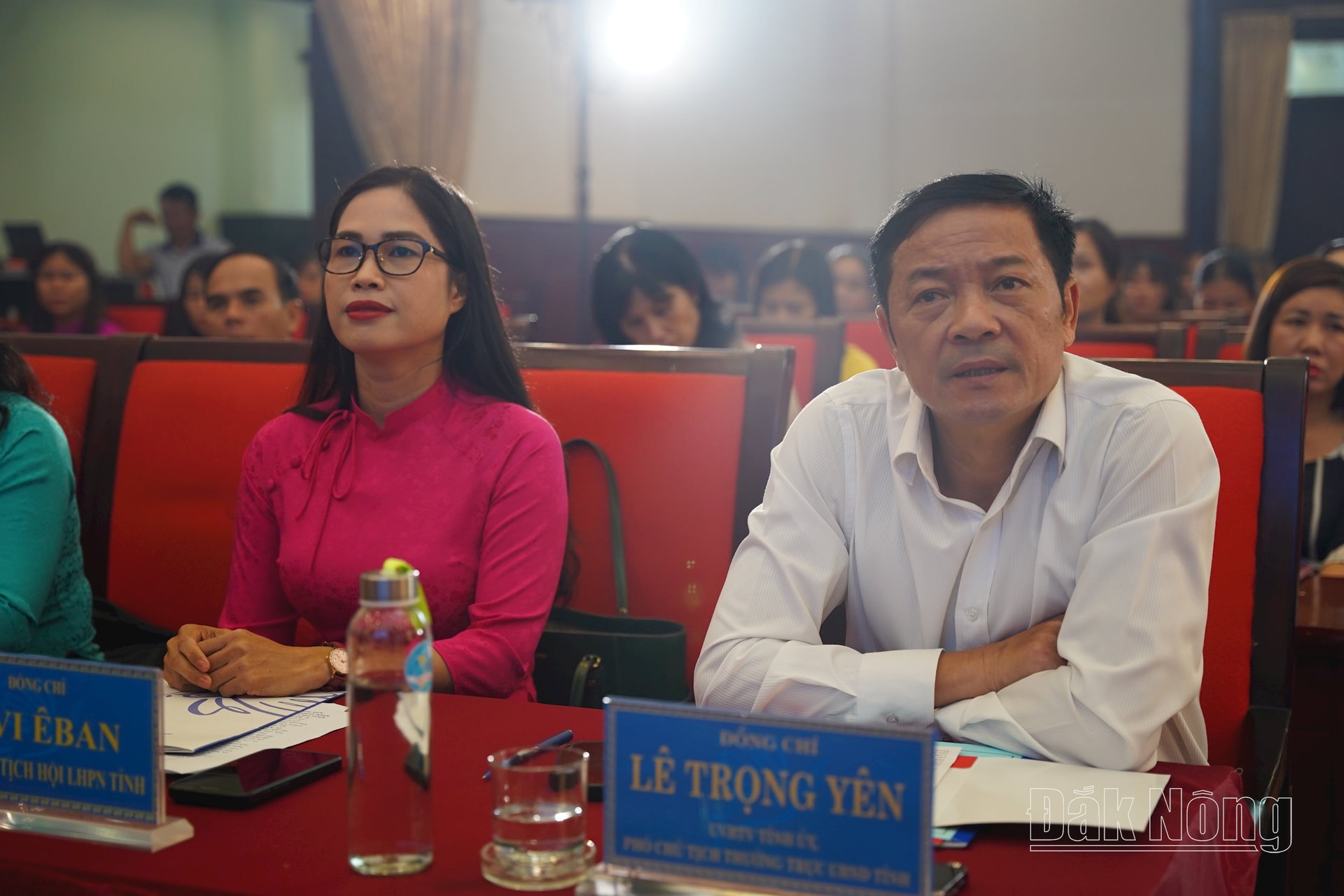 Đồng chí Lê Trọng Yên tham dự hội nghị