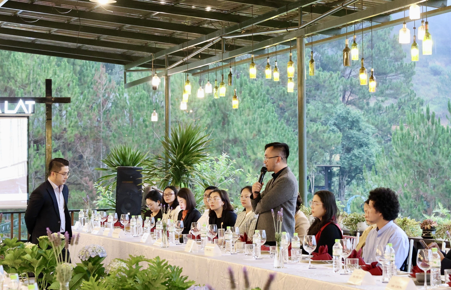 Ông Tưởng Hữu Lộc - Phó Chủ tịch Hiệp hội Du lịch tỉnh Lâm Đồng bàn về những cơ hội mới của du lịch Lâm Đồng