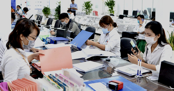 Kịp thời bố trí kinh phí chi trả chế độ cho cán bộ, công chức, viên chức khi sắp xếp tổ chức bộ máy- Ảnh 1. Kịp thời bố trí kinh phí chi trả chế độ cho cán bộ, công chức, viên chức khi sắp xếp tổ chức bộ máy- Ảnh 1.