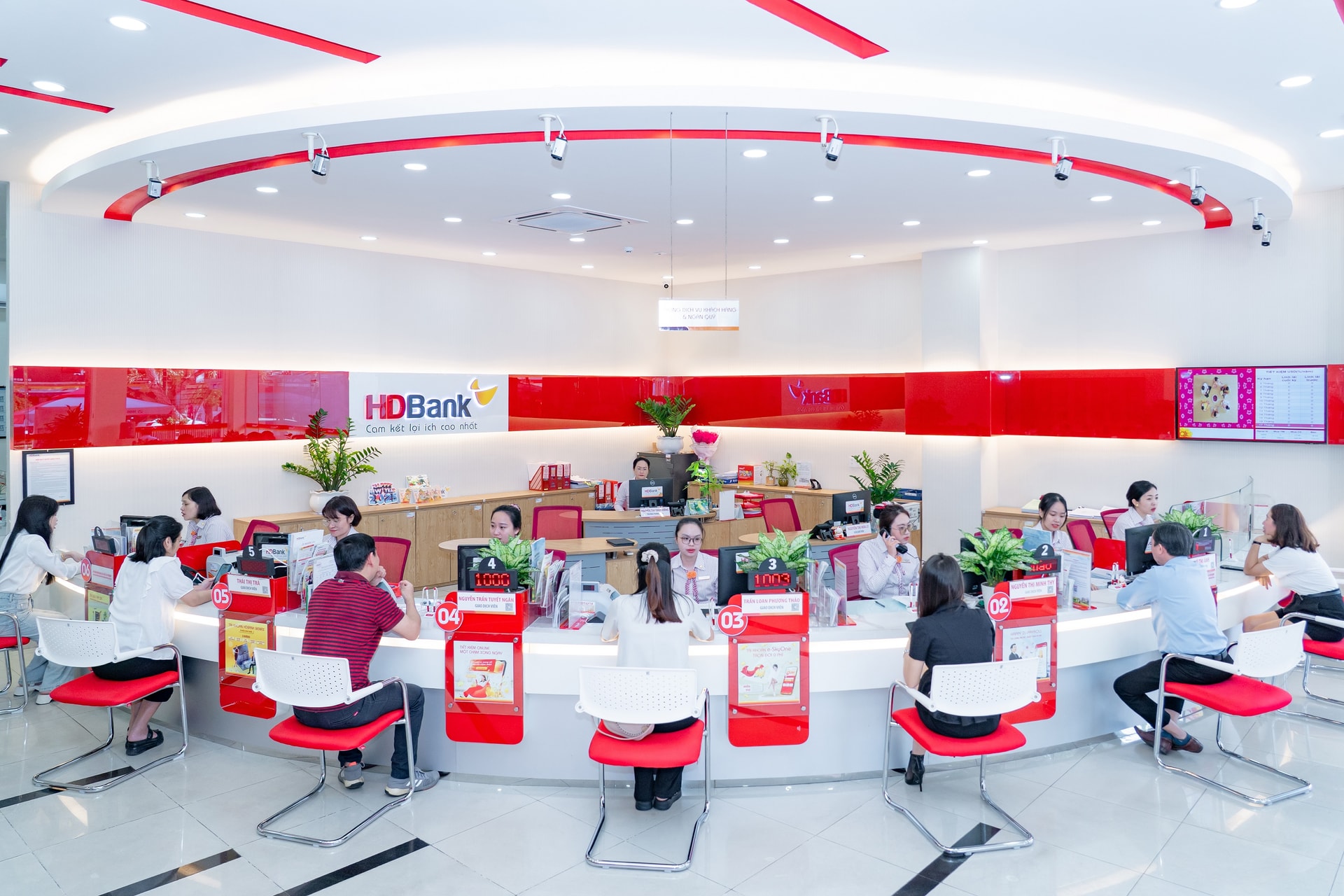 Triển khai chương trình trọng điểm của Chính phủ HDBank mở gói vay ưu đãi 20000 tỷ đồng cho doanh nghiệp hạ tầng và công nghệ số