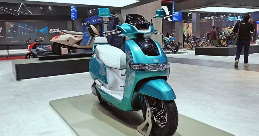 TVS iQube 2025 – mẫu xe tay ga điện đến từ Ấn Độ với thiết kế trung tính, hiện đại, đang được kỳ vọng tạo sóng tại thị trường Đông Nam Á. Ảnh: S.T 1747476577647.jpg