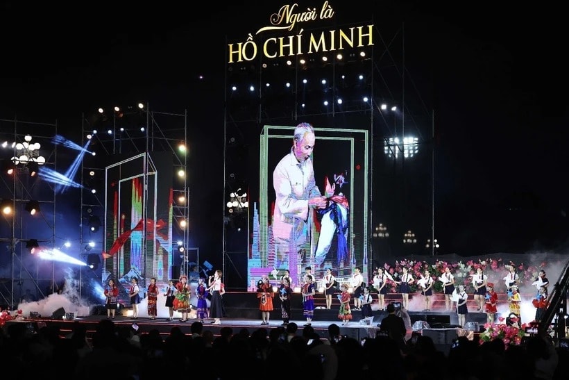 chu-tich-ho-chi-minh-4314.jpg.jpg