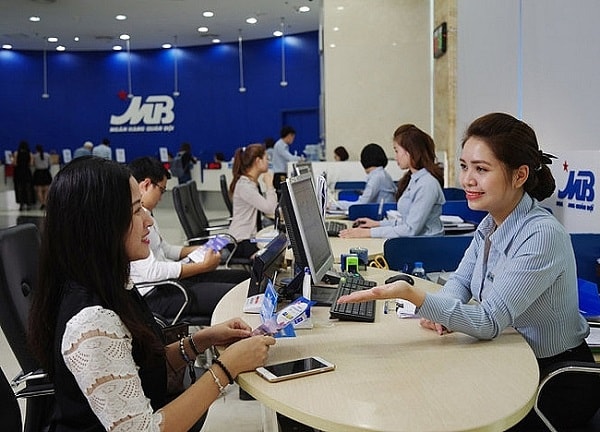 Room ngoại được nâng lên 49 ngân hàng nào sẽ tiên phong