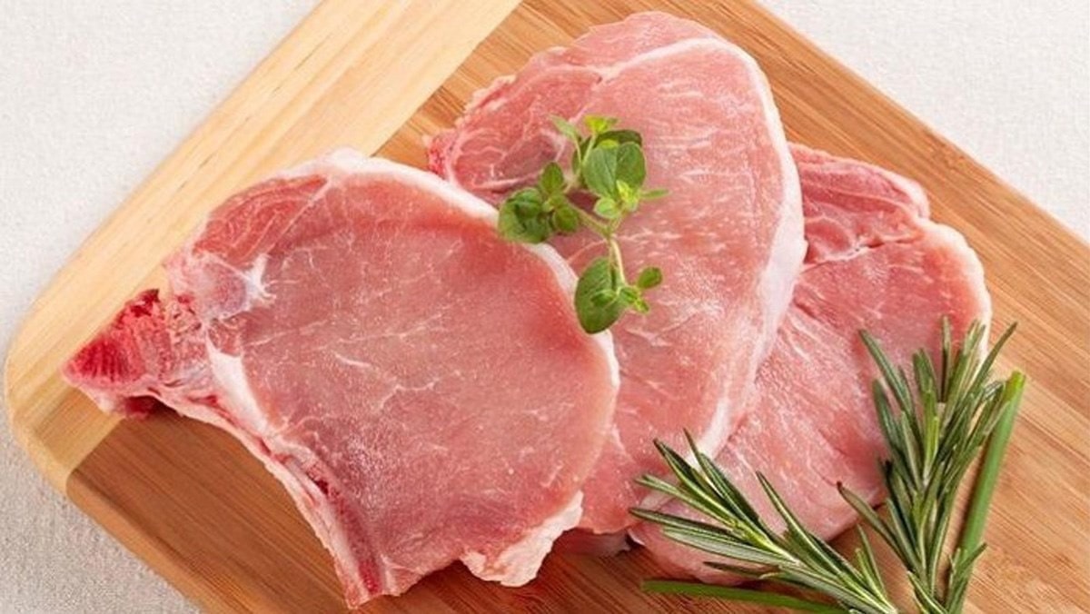 Giá thịt heo hôm nay 225 Nạc vai heo có giá 126320 đồngkg