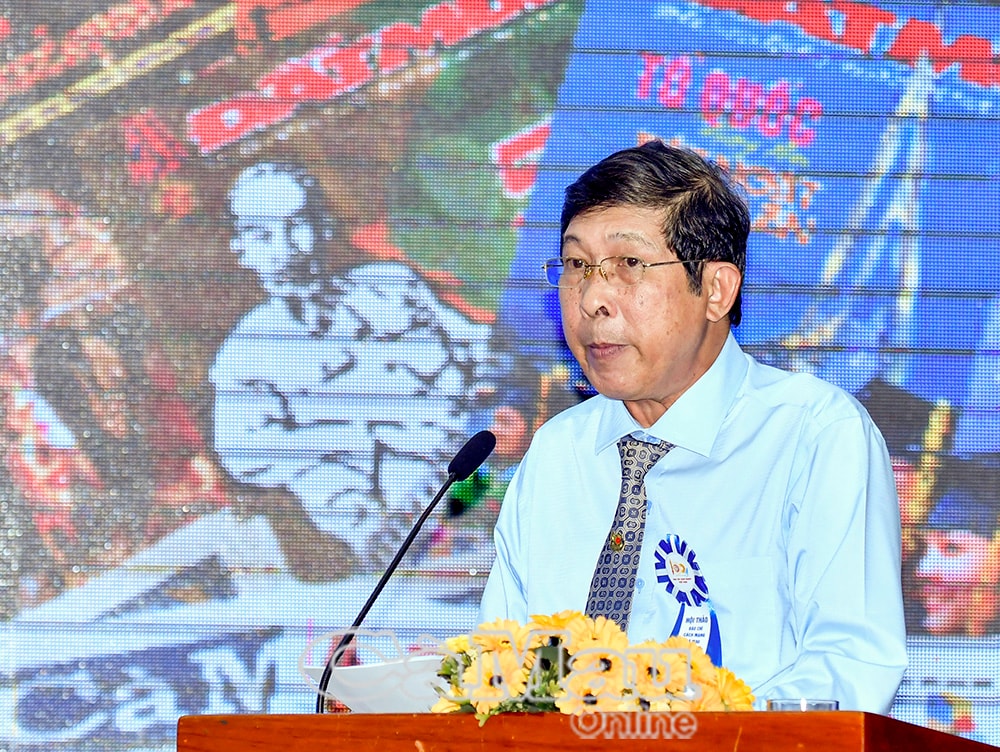 10/- Nhà báo Nguyễn Thanh Dũng, Chủ tịch Hội Nhà báo Việt Nam tỉnh Cà Mau, phát biểu tiếp thu, bế mạc hội thảo.