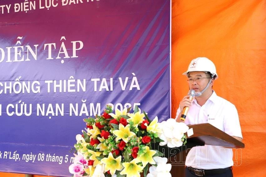 ong-pham-kim-tu-pho-giam-doc-pc-dak-nong-danh-gia-rut-kinh-nghiem-buoi-dien-tap(1).jpg