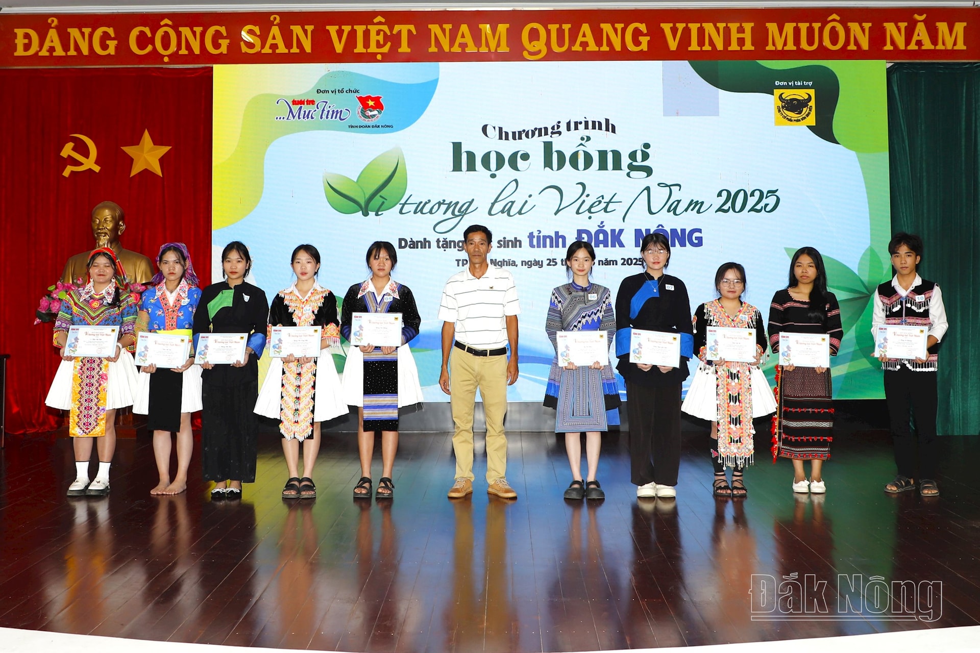 Từ năm 2013 đến nay, chương trình nhận được sự đồng hành của Công ty Cổ phần Phân bón Bình Điền, với gần 5.000 suất học bổng, tổng trị giá hơn 11 tỷ đồng được trao cho học sinh tại nhiều tỉnh, thành trên cả nước.