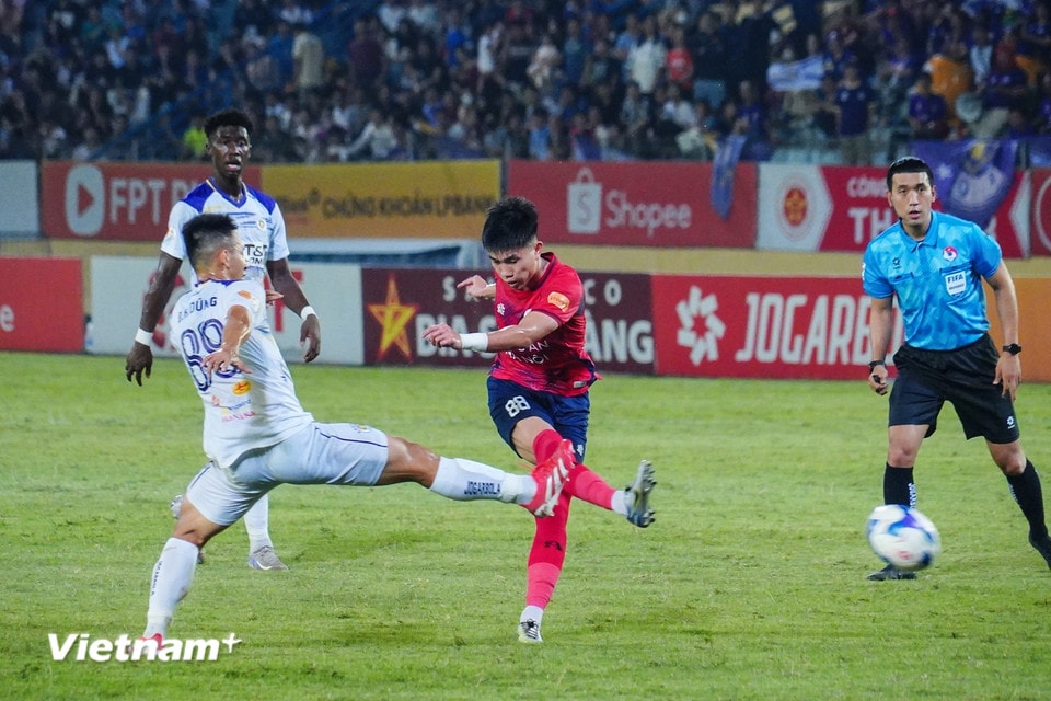 Hai đội chơi 